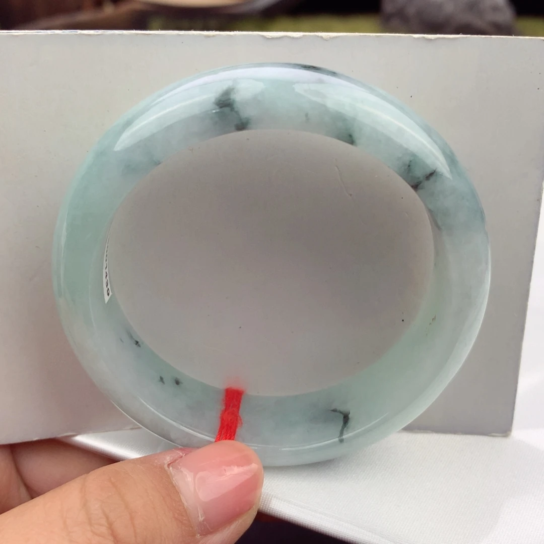 翡翠未镶嵌手镯纯天然