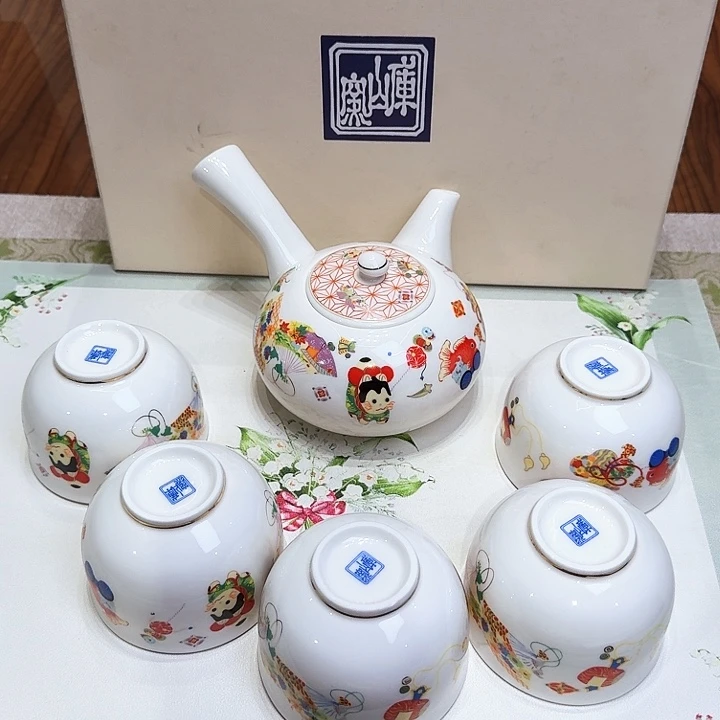 瓷片杯子杯子杯子水杯杯子水杯