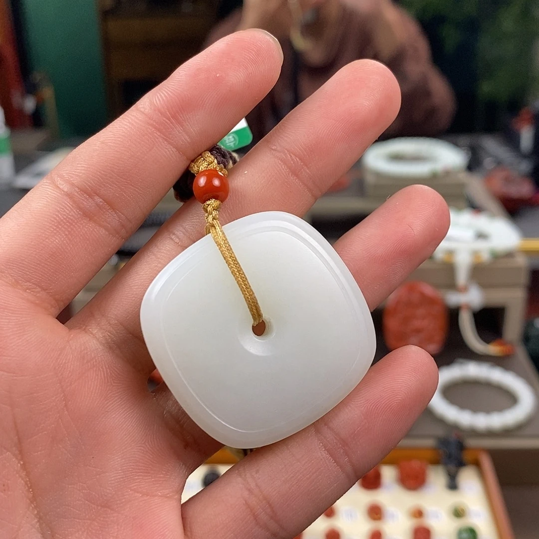 和田玉（白玉）未镶嵌颈饰