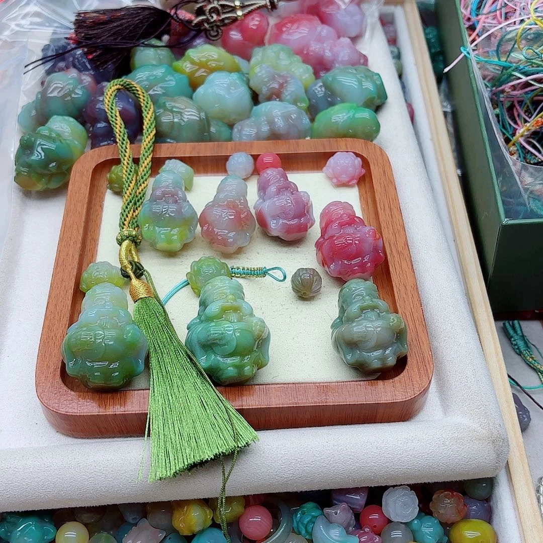 芝***子玛瑙/玉髓未镶嵌手链盐源11