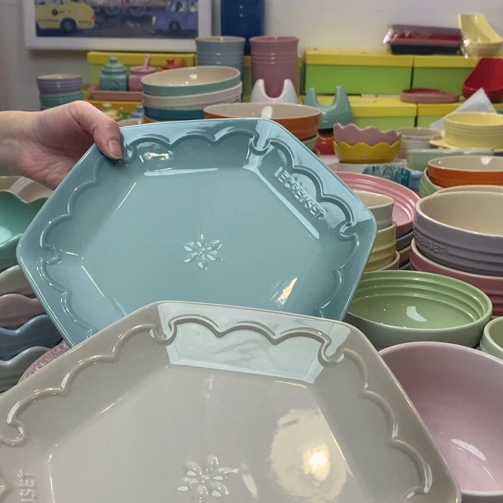 瓷片微瑕9英寸雪花盘2只