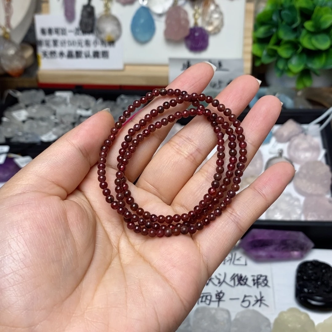 颈饰水晶未镶嵌多圈石榴