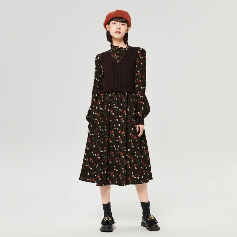 爱居兔冬灯芯绒拼接假两件针织衫长袖连衣裙EQLCJ4M010A