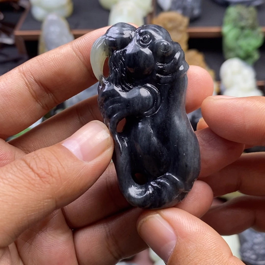 和田玉未镶嵌挂件