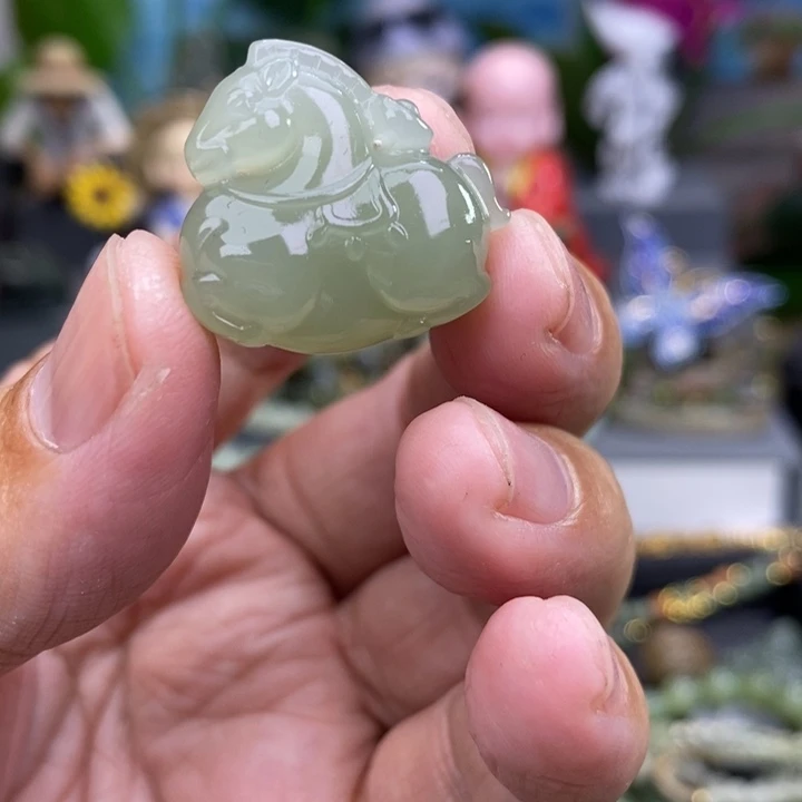 爱***印和田玉未镶嵌颈饰