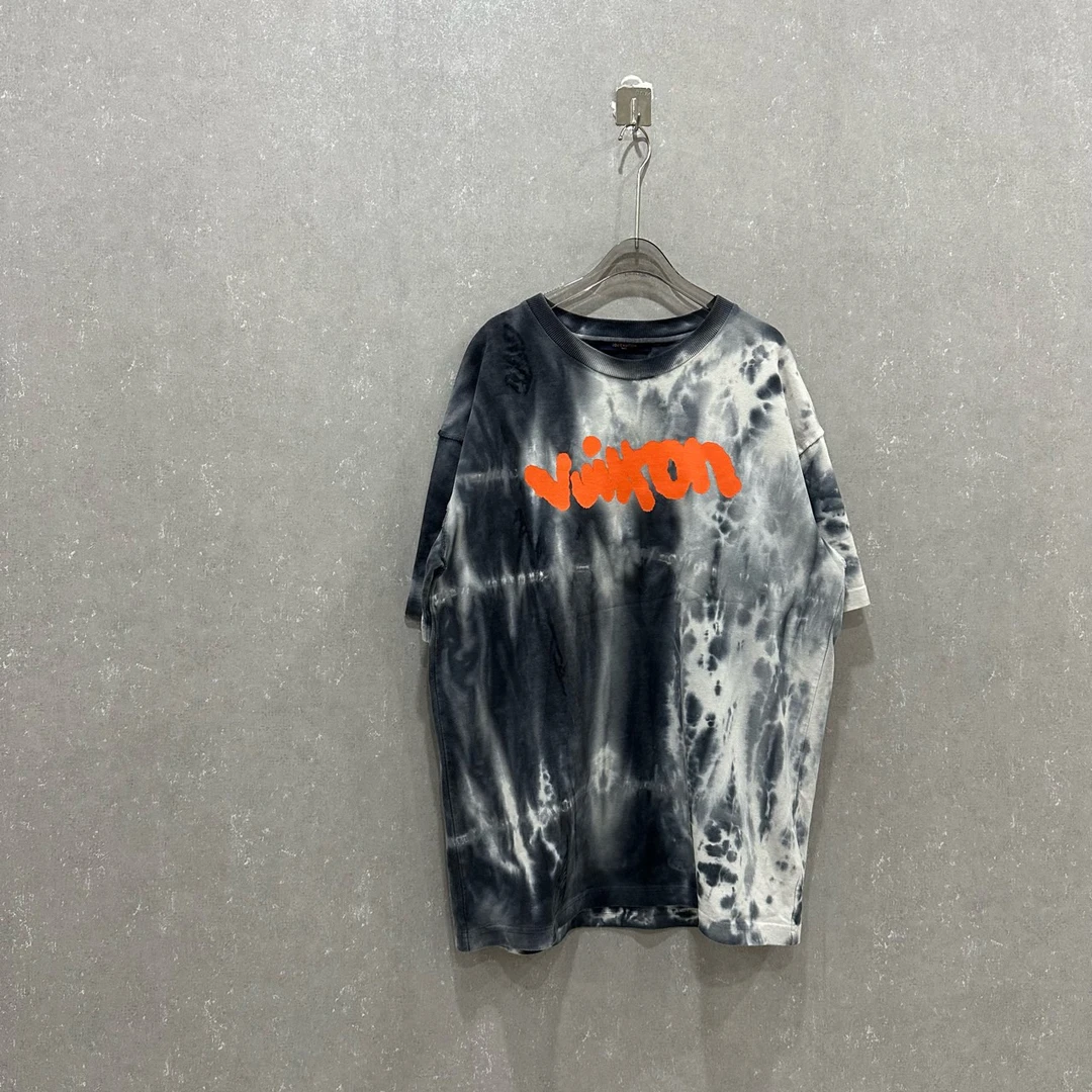 全新未使用 LouisVuitton/路易威登 图案印花休闲短袖 L码/003589