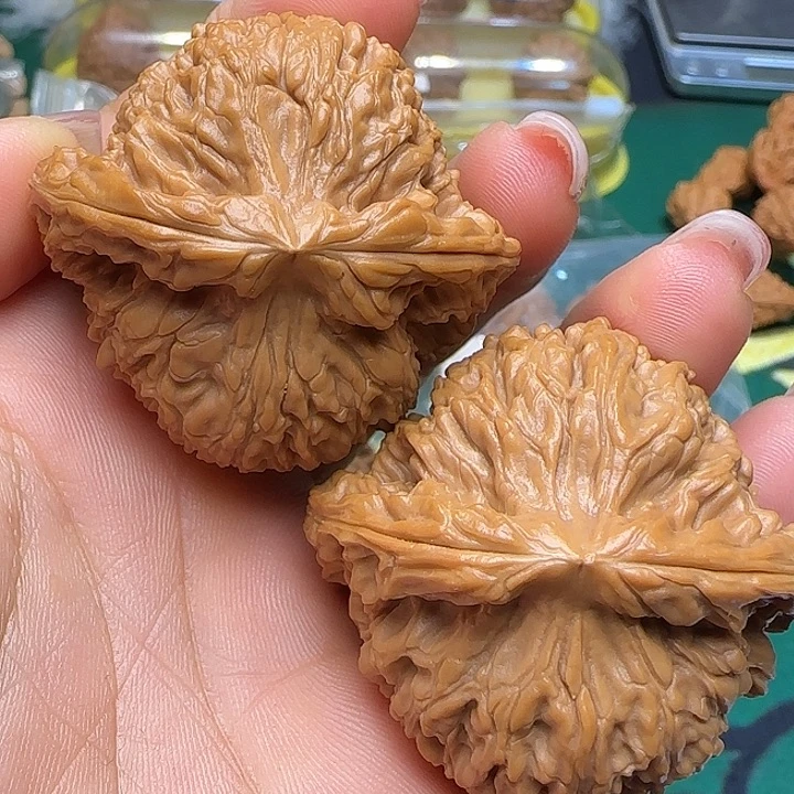 文玩核桃吊坠47南疆