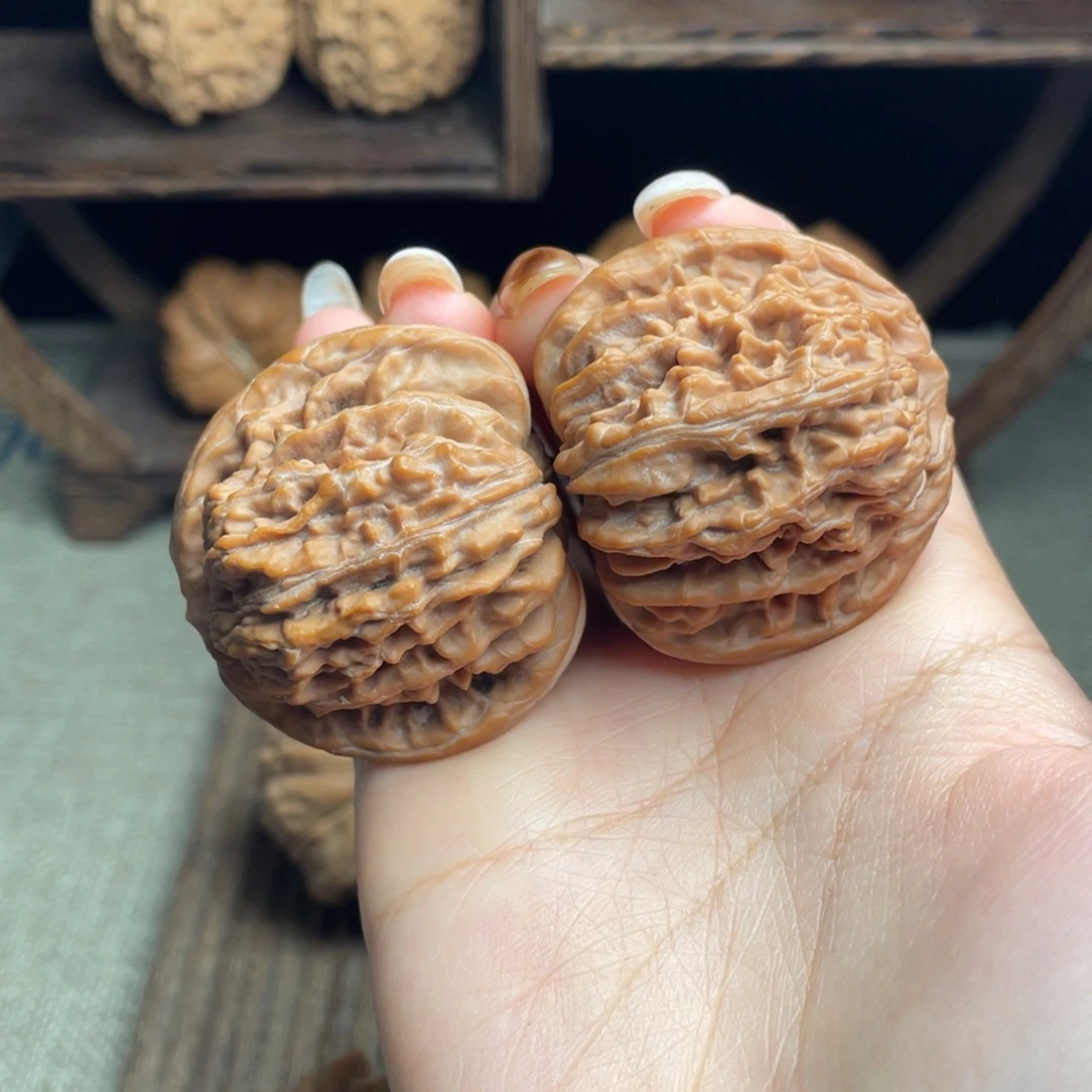 吊坠文玩核桃四座楼43 全品白茬精配毕业红皮