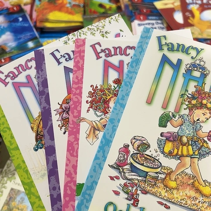 漂亮的南希 原版4本