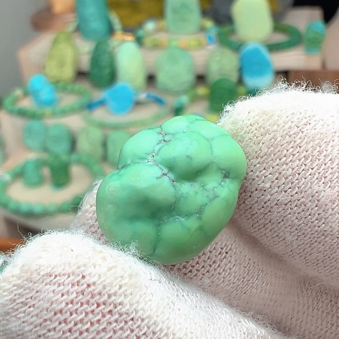 绿松石未镶嵌主播万珍