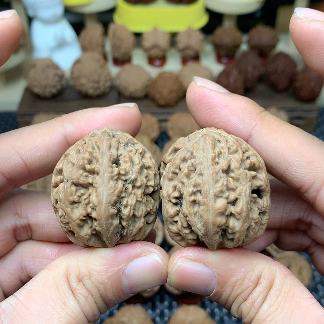【闪购商品】文玩核桃把件全品吉林花千骨秋子38.5