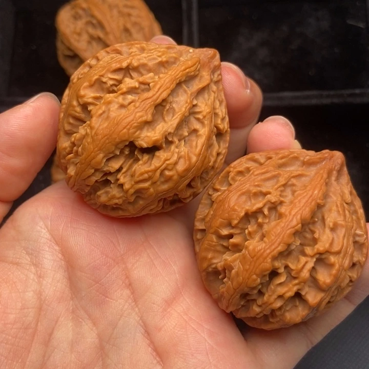 文玩核桃吊坠秦岭核桃