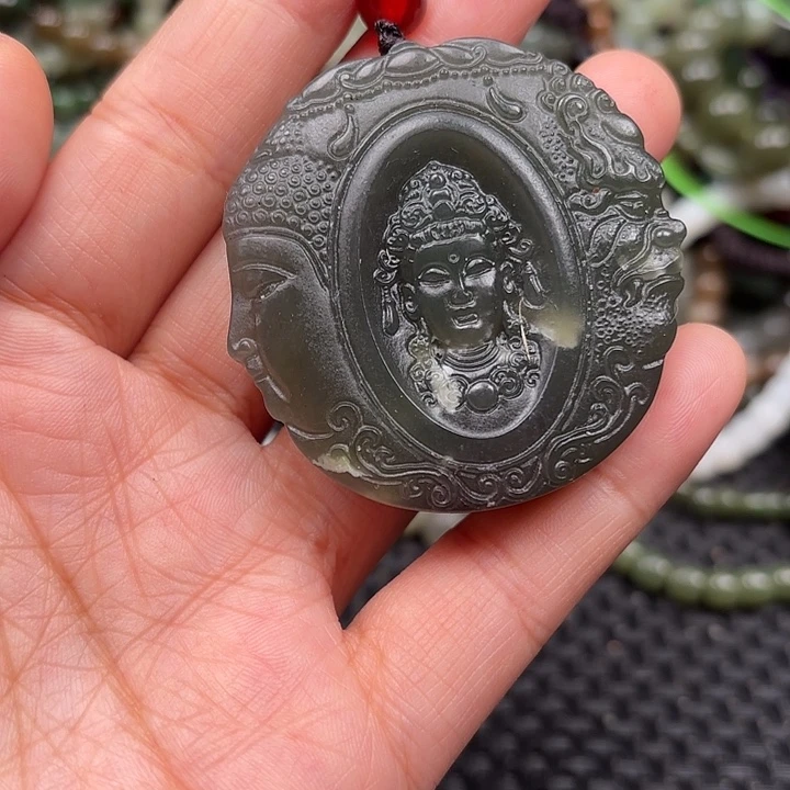 和田玉未镶嵌颈饰