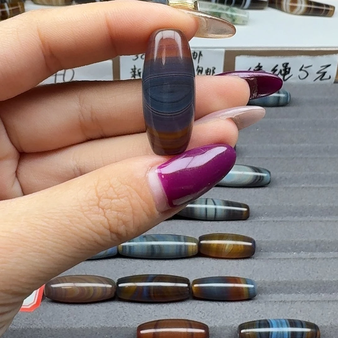 大***粒玛瑙/玉髓合金珠宝半成品