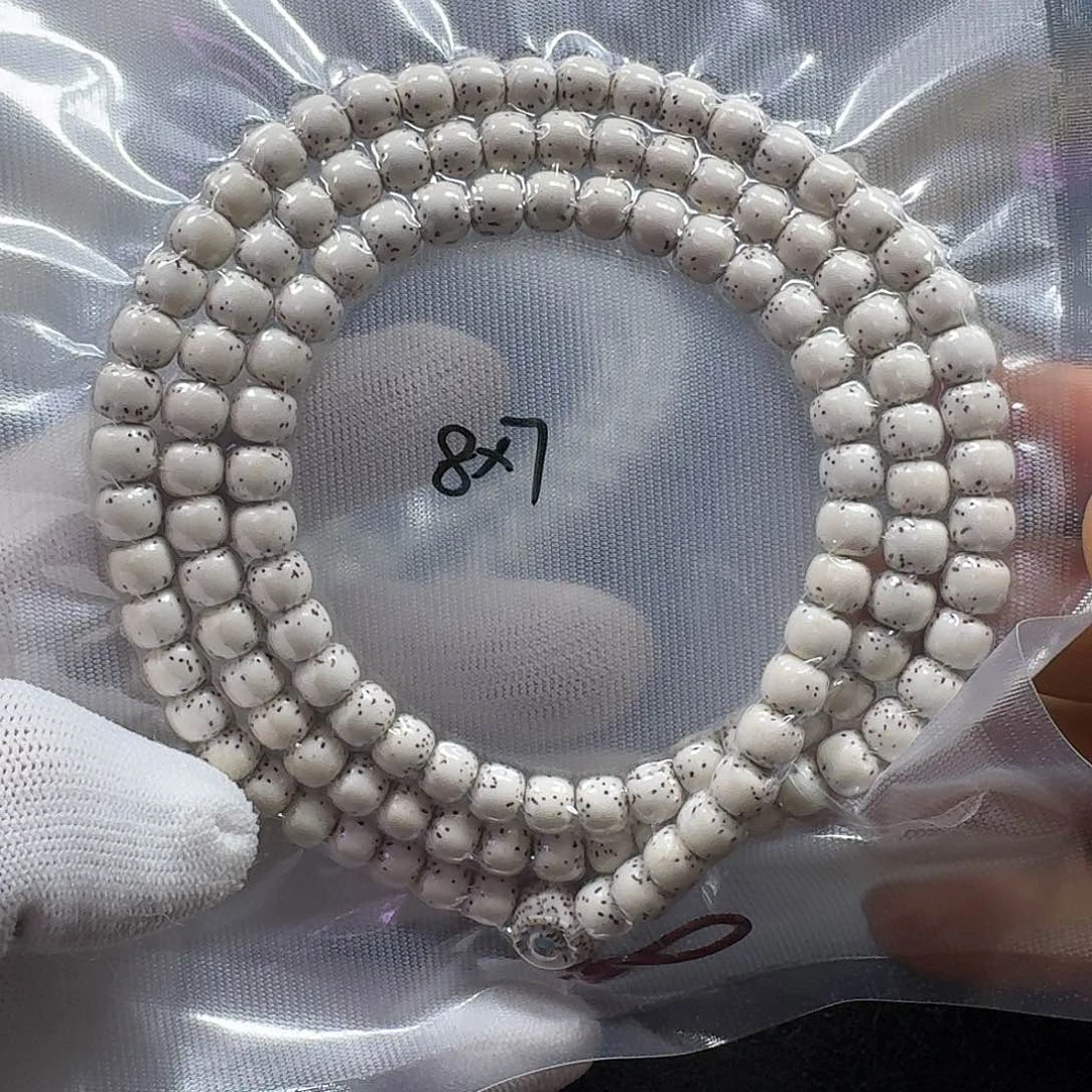 星月菩提手串刮***.8*7脱脂半壁大留白（缩尺