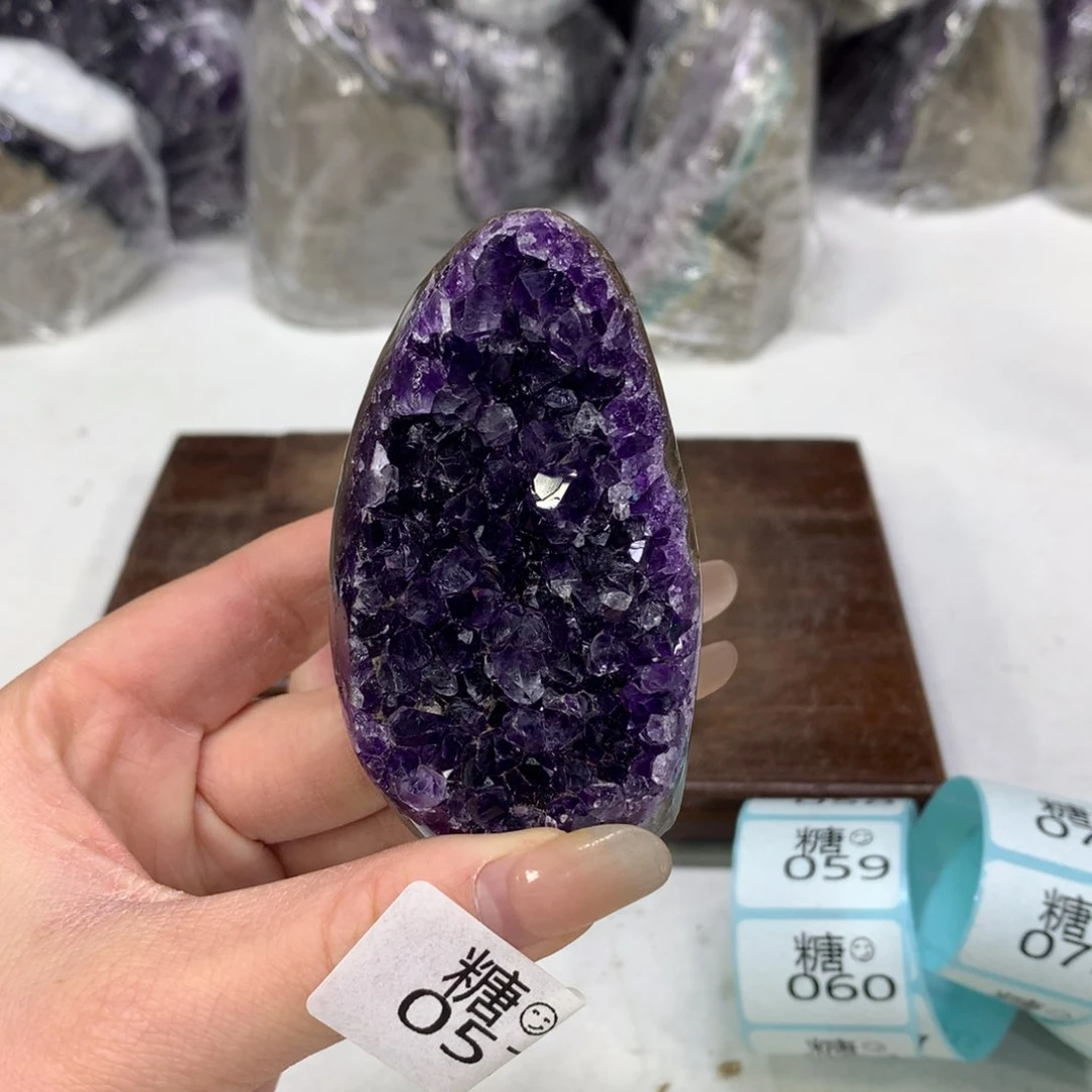 紫晶摆件未镶嵌水晶
