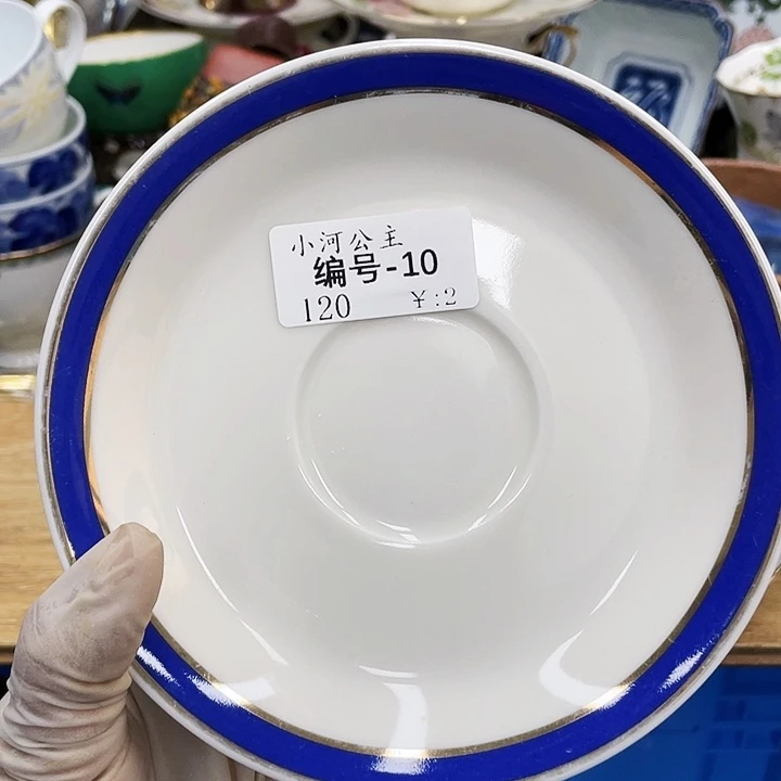 鹿屋家的美丽瓷器小**主