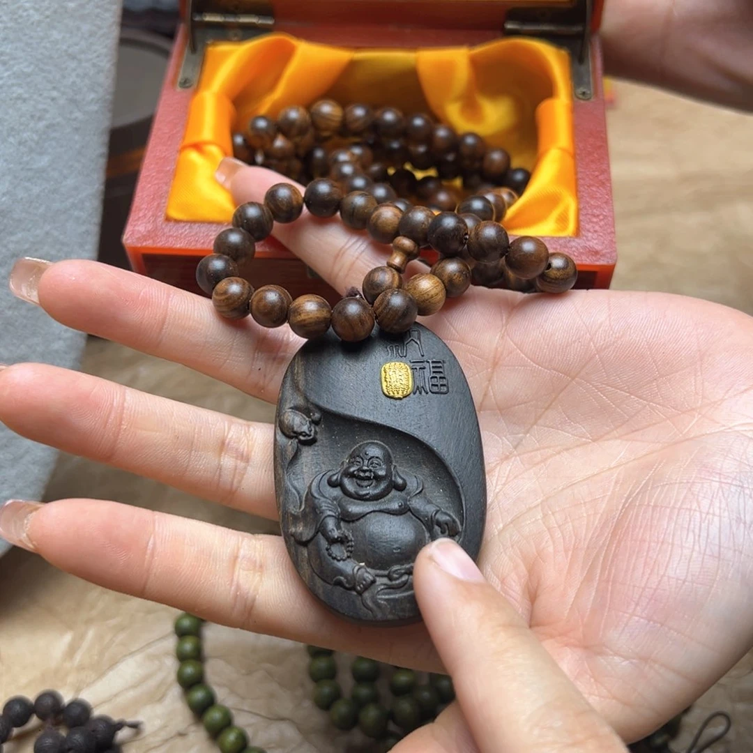 大叶紫檀（黑酸枝木类）