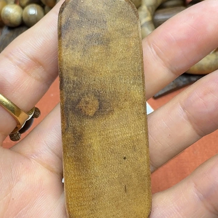 大叶紫檀（黑酸枝木类）
