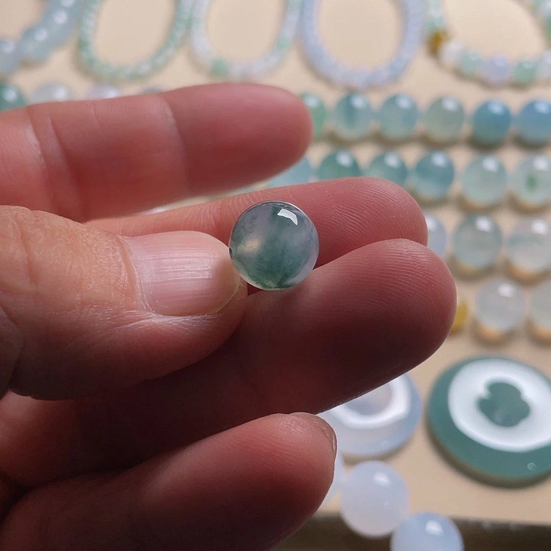 翡翠散珠天然缅甸翡翠A货，11mm