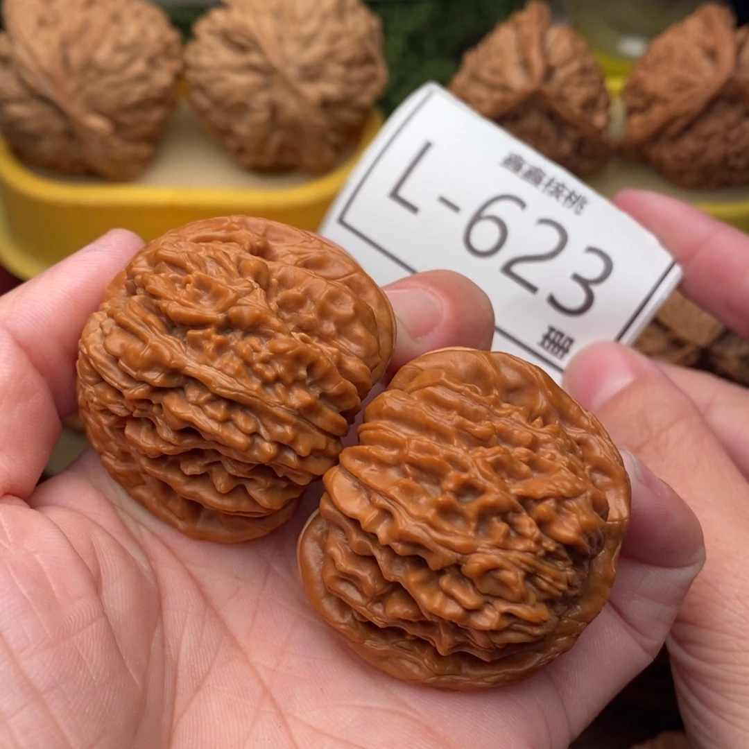 文玩核桃把件汗高楼40…