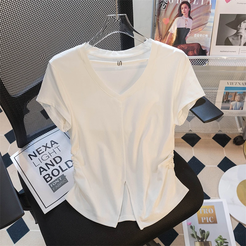 2025夏季新款设计感别致小众开叉T恤女胖妹妹时尚V领气质褶皱上衣