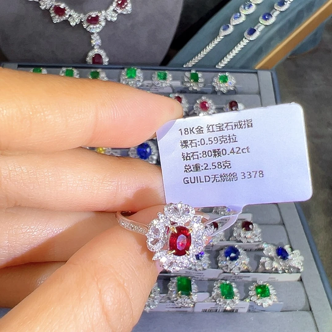 红宝石戒指18K金镶嵌特秒福利