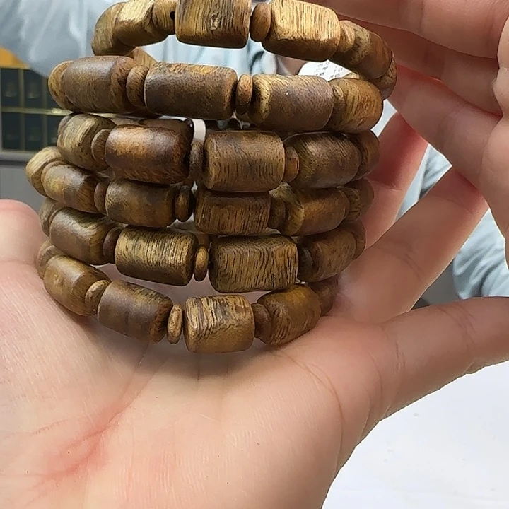 沉香手串白棋板头多样性发货1条8克