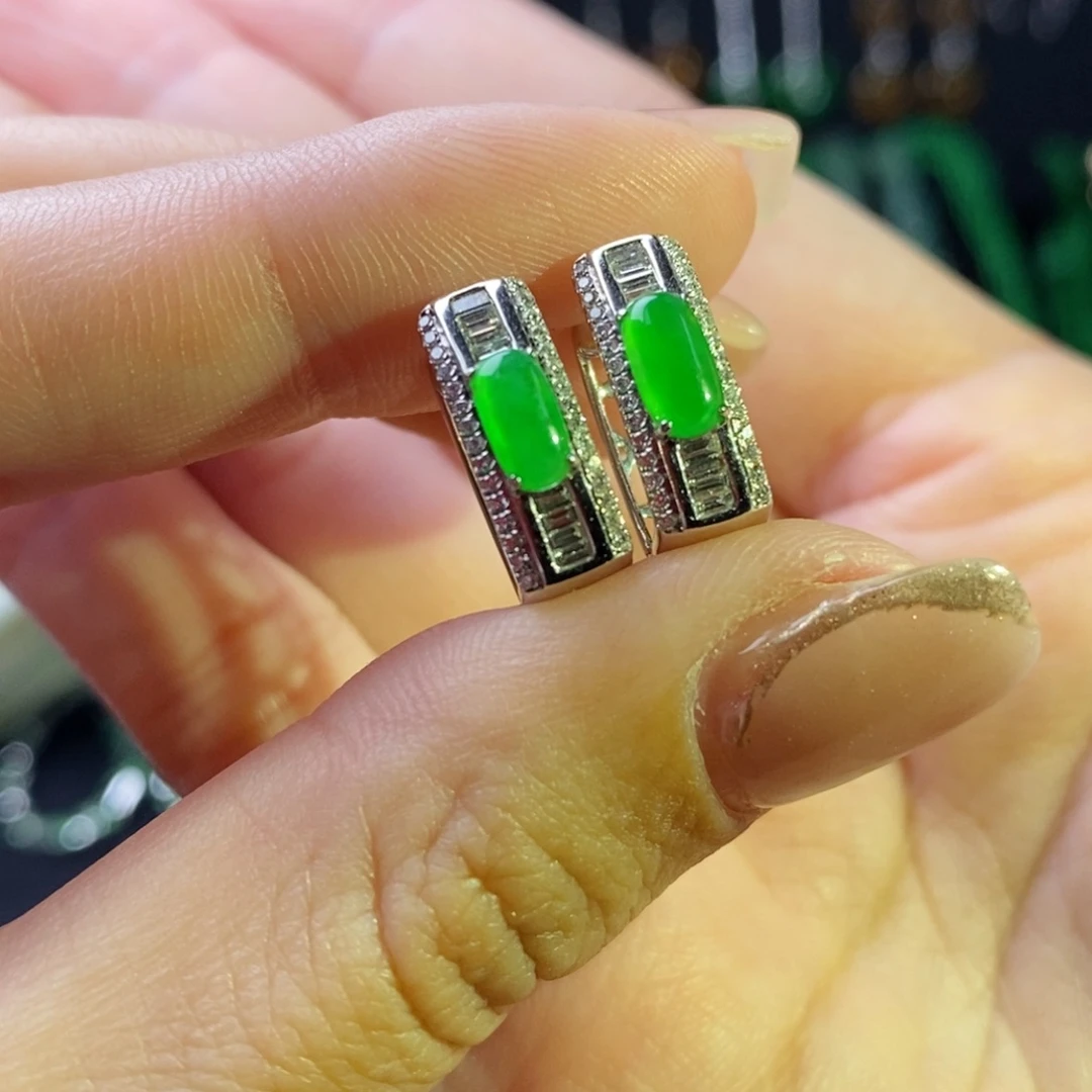 翡翠18K金镶嵌耳饰小方糖耳扣