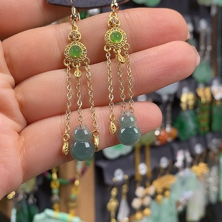 翡翠未镶嵌耳饰翡翠