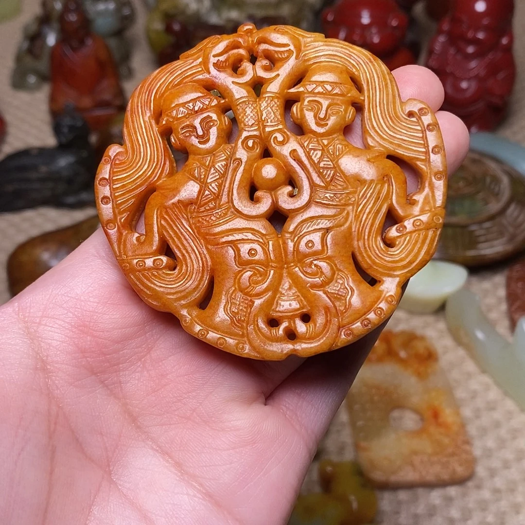 蛇纹石玉未镶嵌颈饰