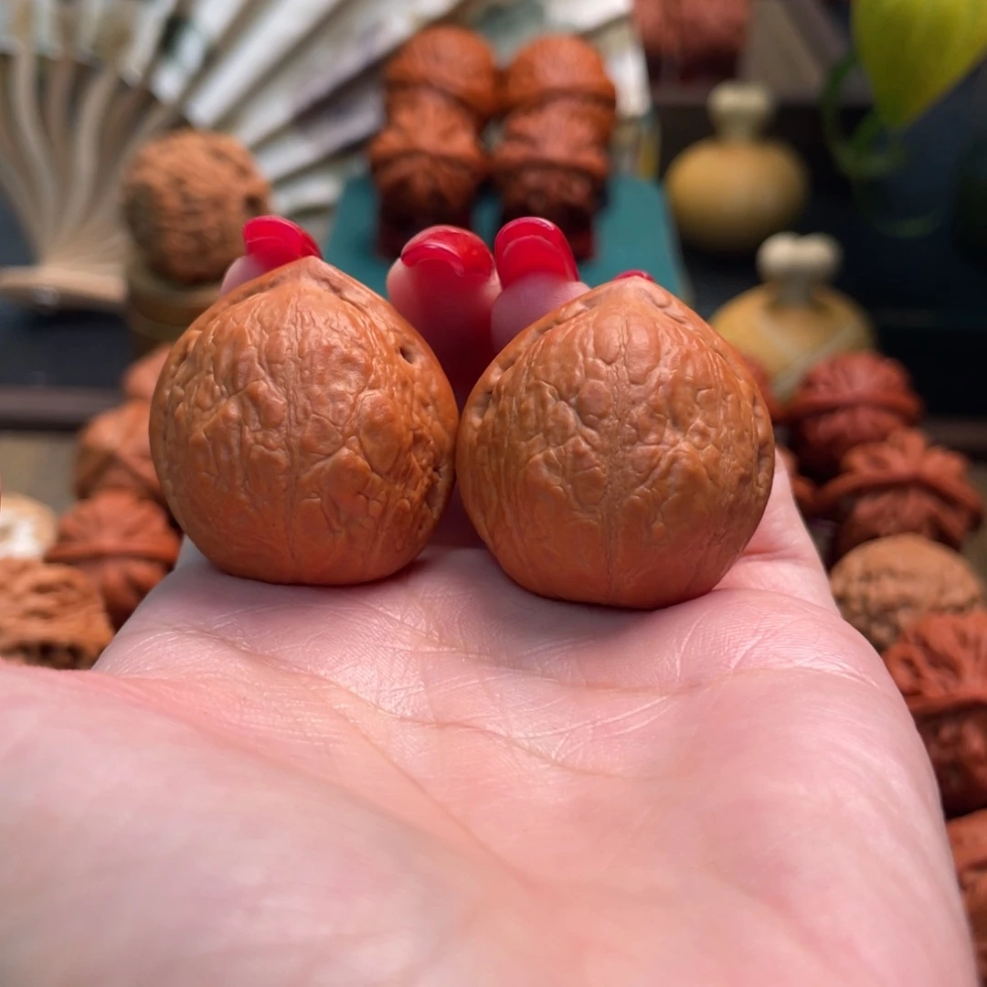 把件文玩核桃麒麟石