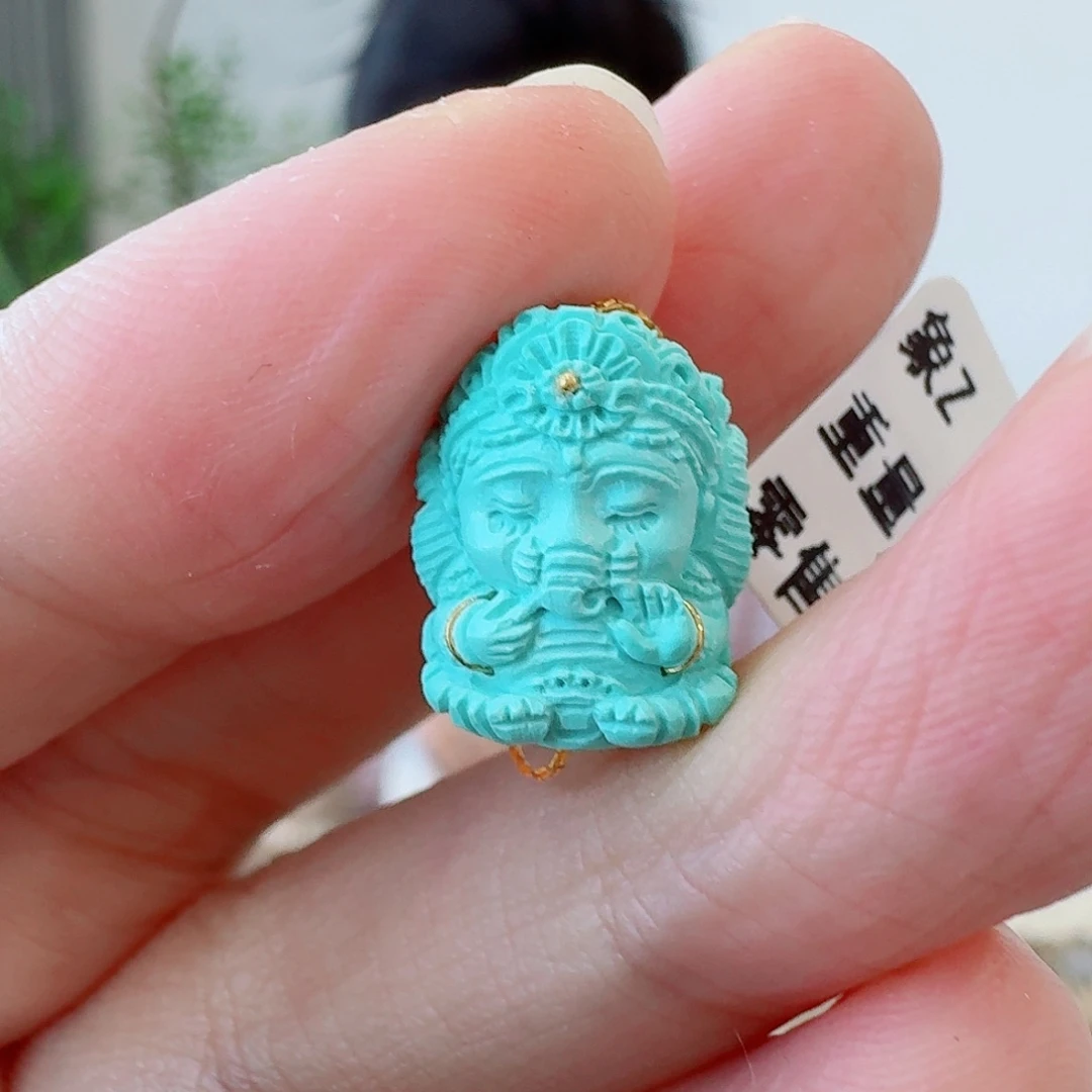 未镶嵌绿松石珠宝奇石