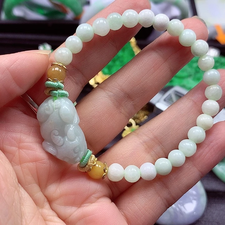 颈饰未镶嵌翡翠翡翠