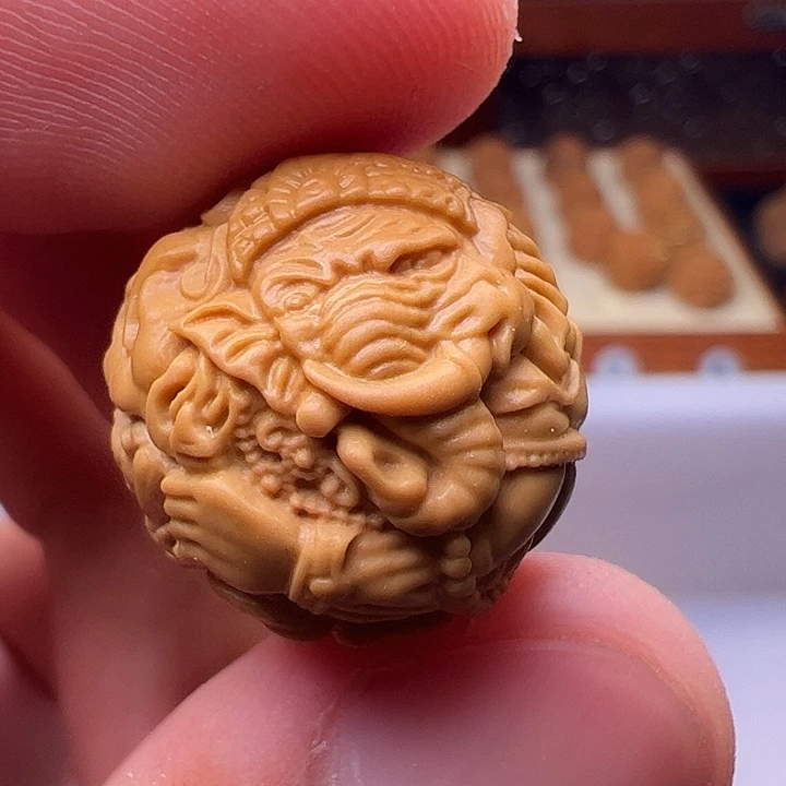 猴头核桃吊坠精工龙蛇象17.18