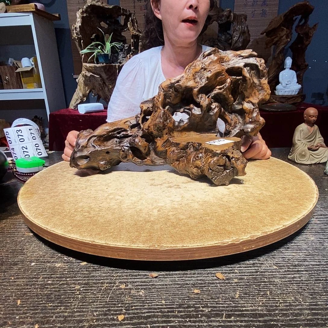 吉***子056。株木随行根艺