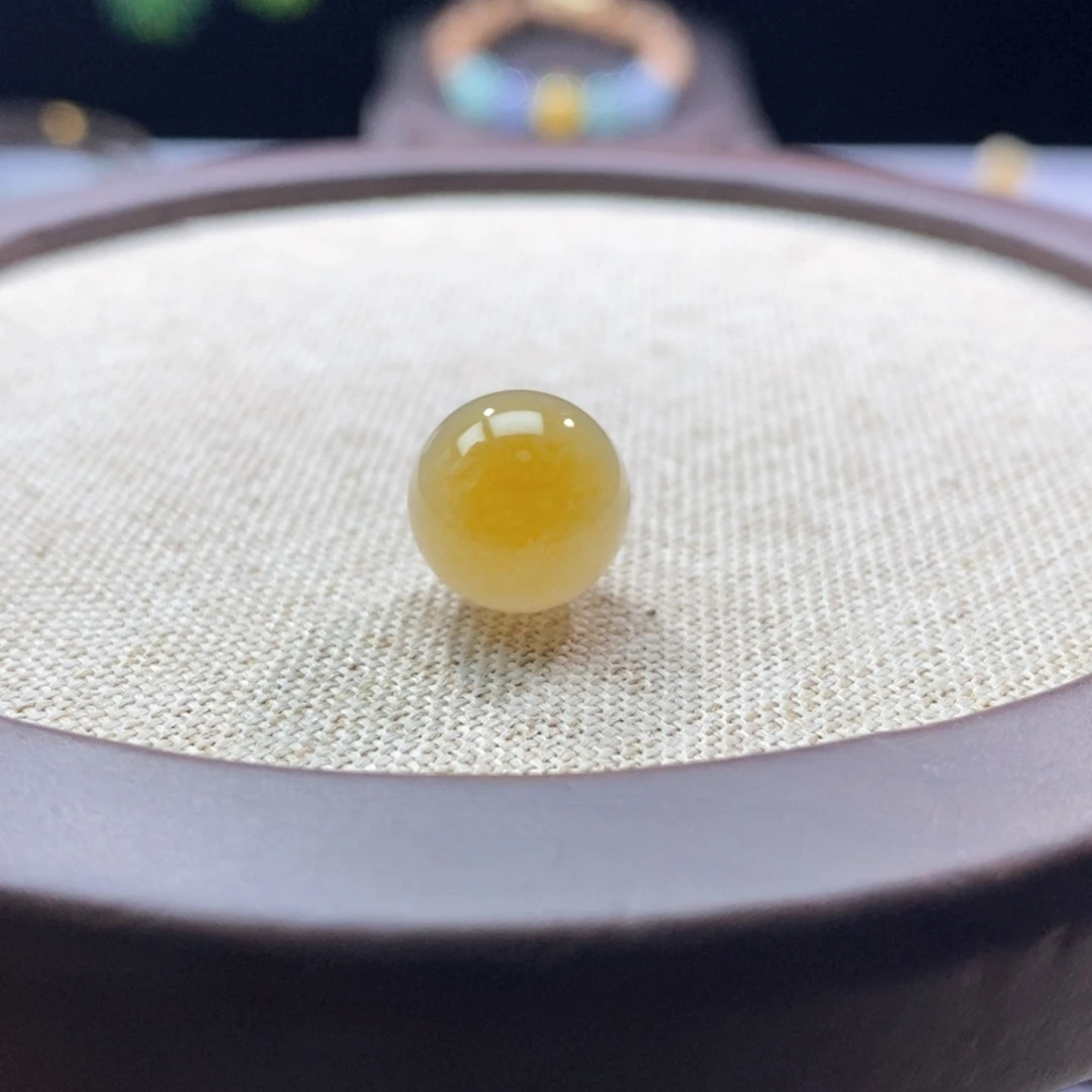 翡翠散珠冰飘黄翡卡11.8mm