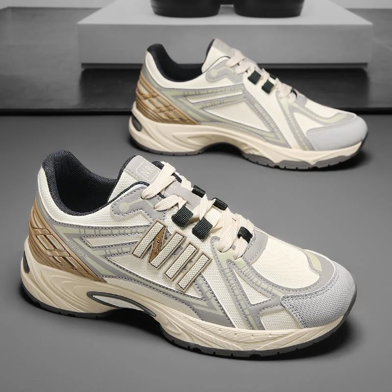 2025新款男鞋春秋透气网面运动休闲防滑跑步户外登山增高老爹潮鞋