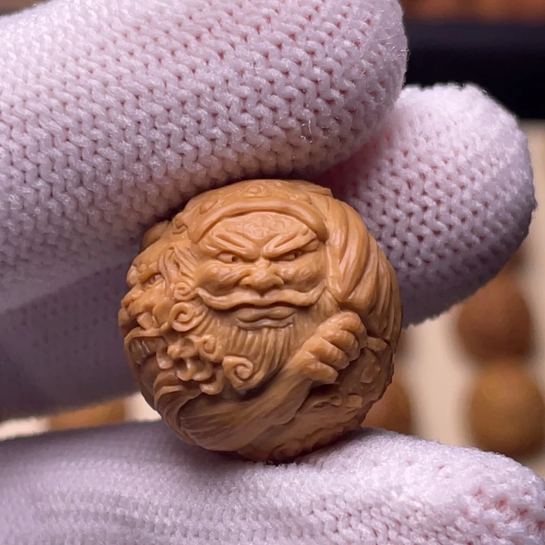 吊坠猴头核桃财宝天王18.5