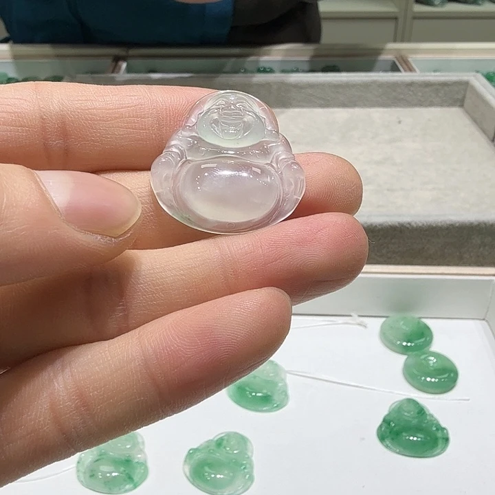石英质玉颈饰合金漫*