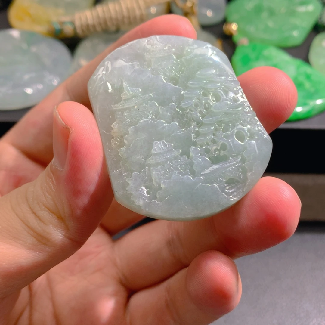 翡翠未镶嵌颈饰翡翠