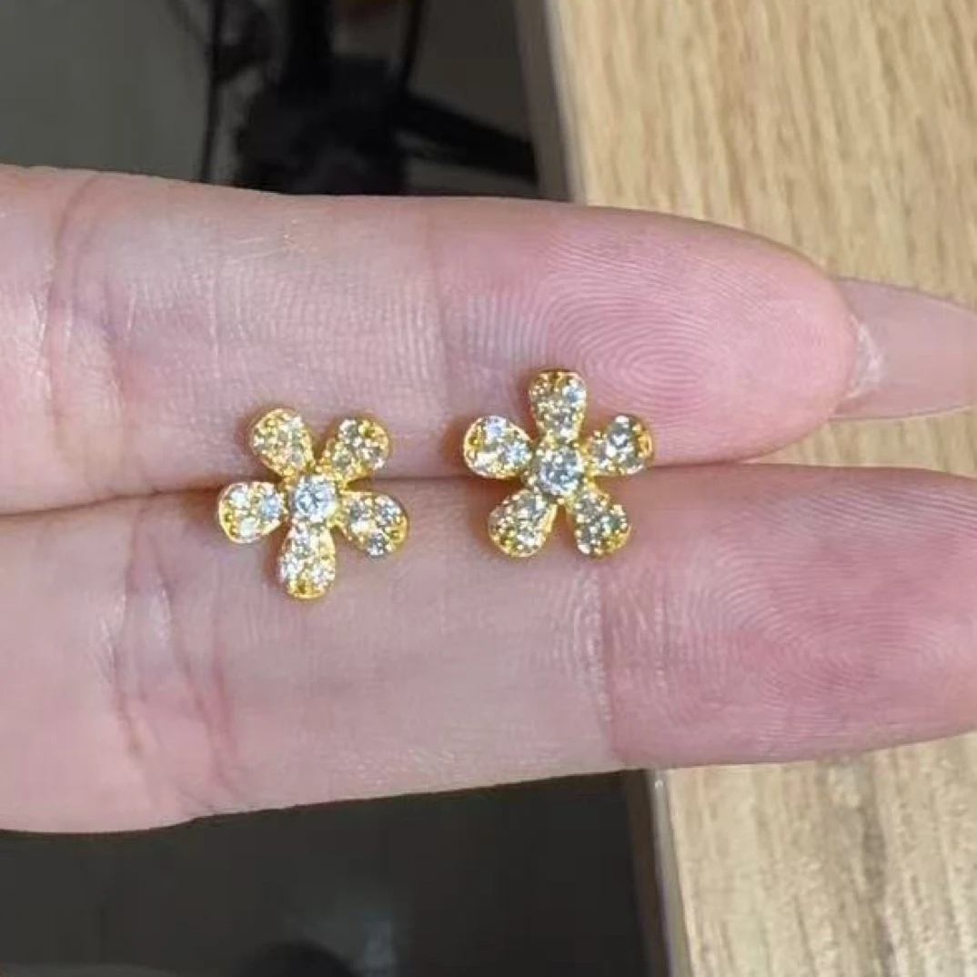 足金精品工艺耳饰