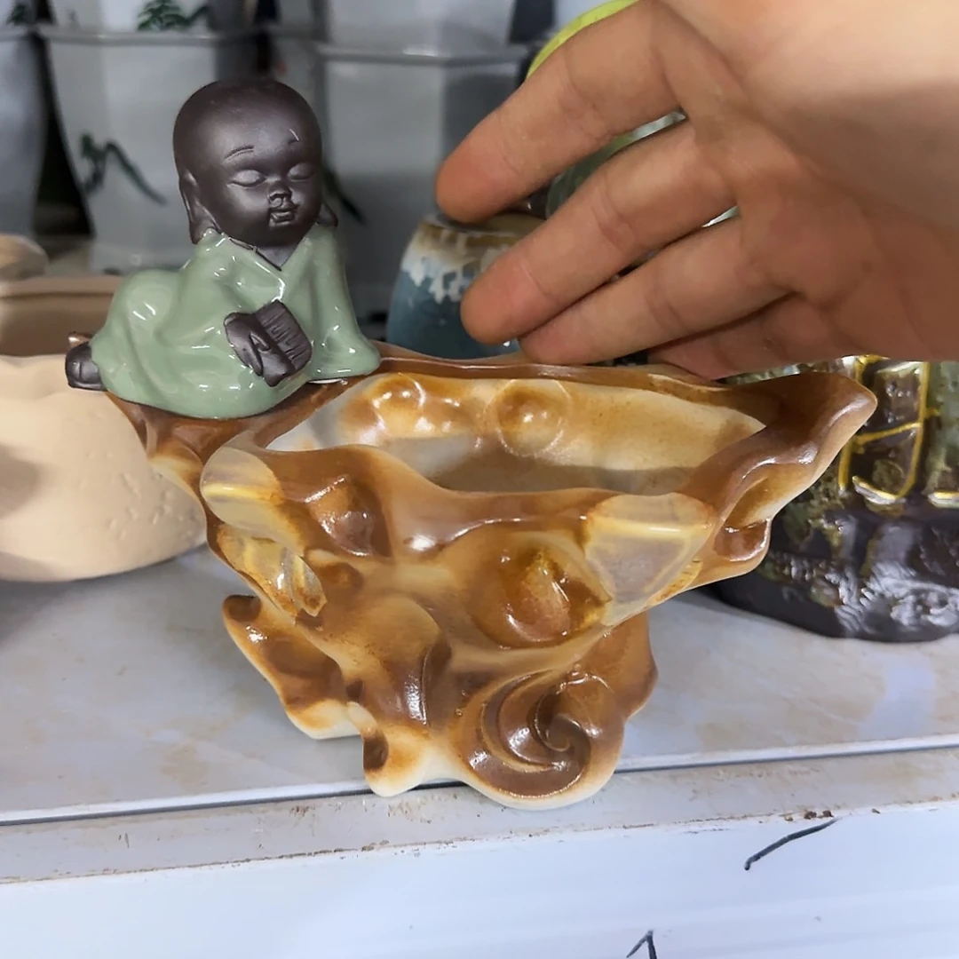 随机送一个小和尚···