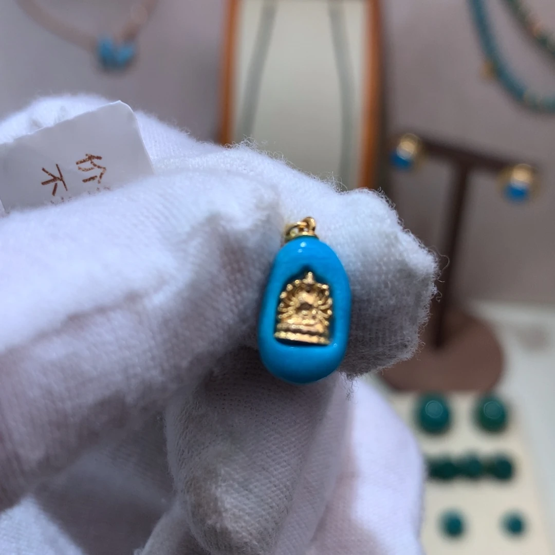 绿松石18K金镶嵌珠宝奇石