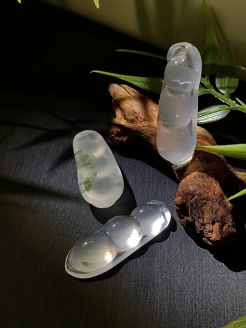 【王村长专属】宝石光四季豆连中三元吊坠 （多样性发一）2412120063