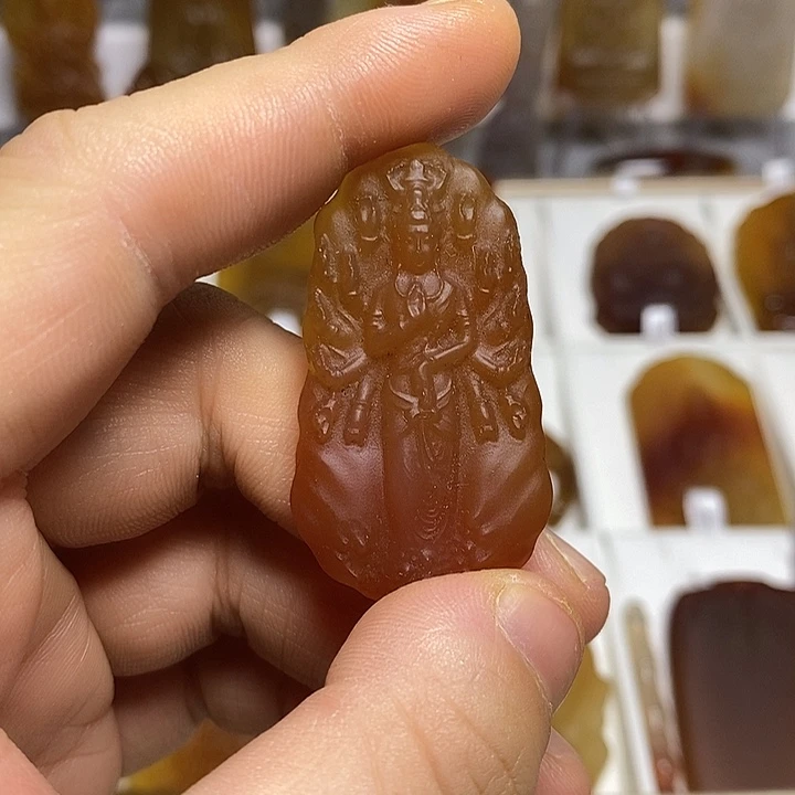 玛瑙/玉髓未镶嵌颈饰