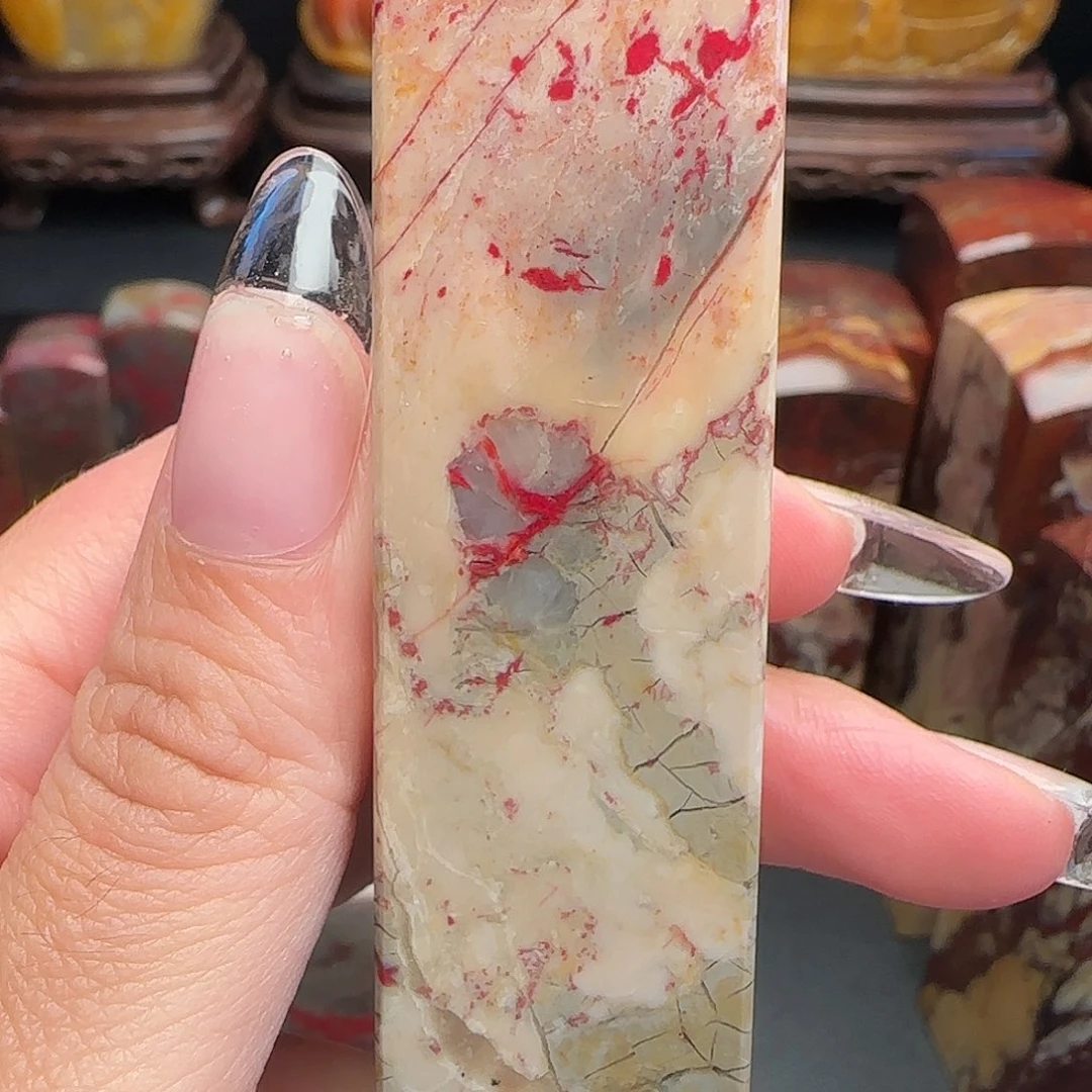 昌化石昌化鸡血石