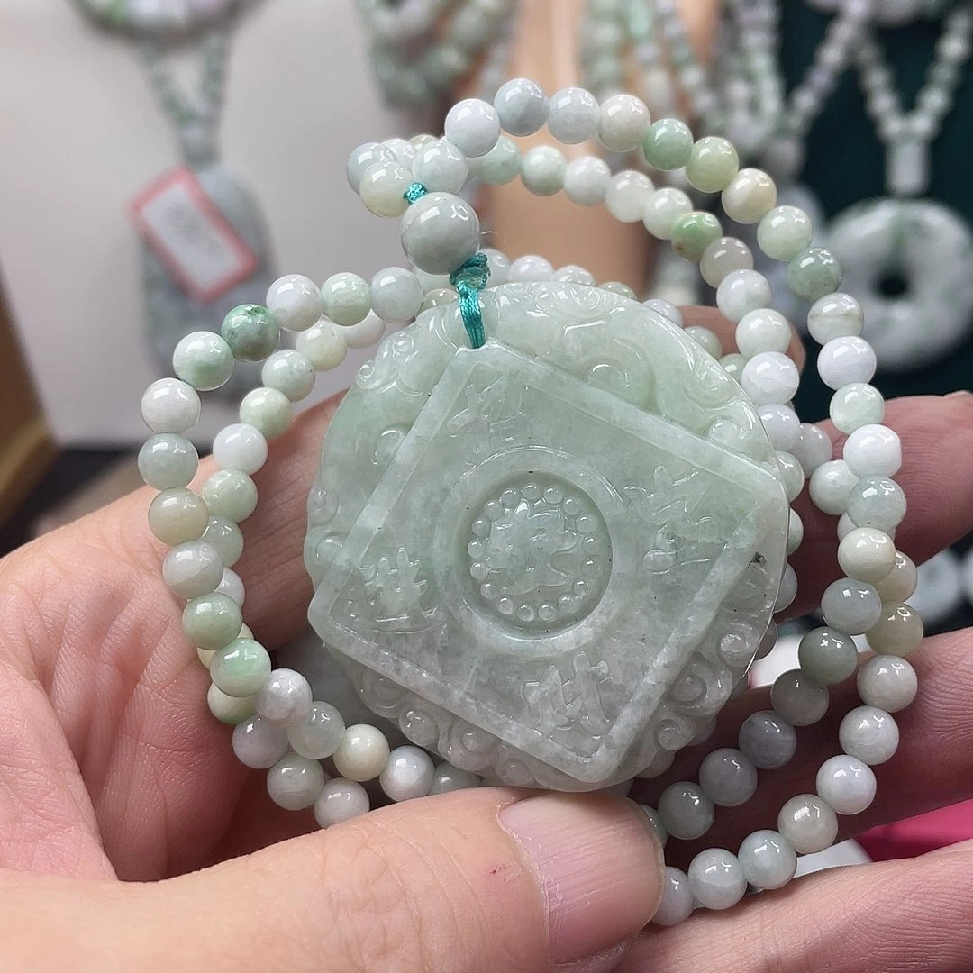 翡翠未镶嵌颈饰毛衣链