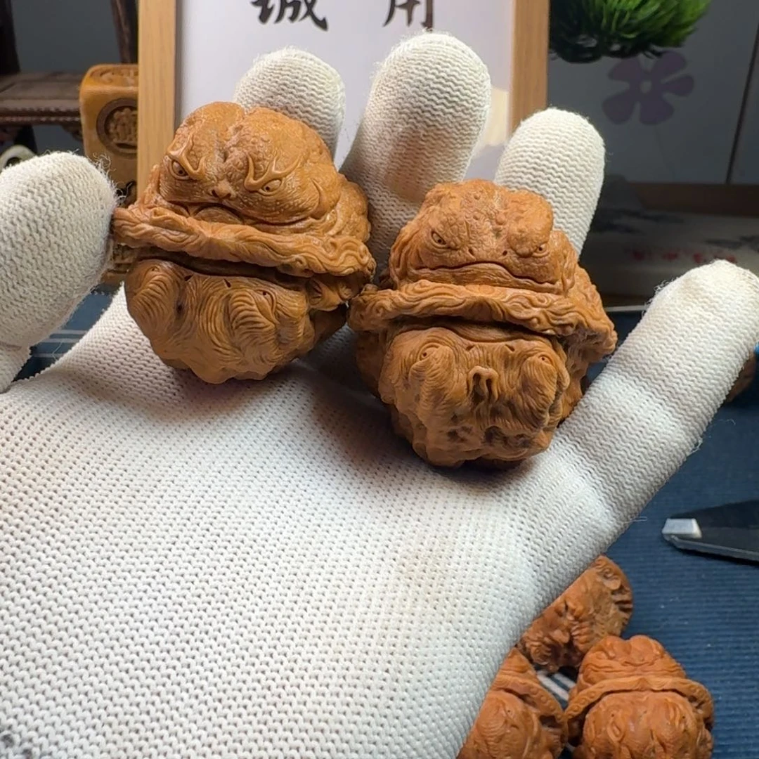 清**1蛤蟆头雕刻四大蟾