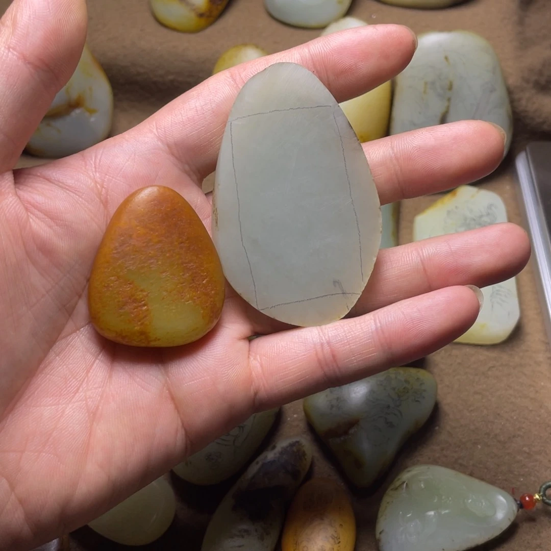 1未镶嵌定制和田玉坚*?